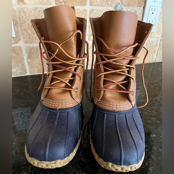 LL Bean Bean Boots size 8 - Picture 2 of 4